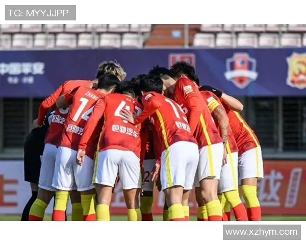 上海申鑫迎战恒大全力争胜展现球队实力与斗志 上海申鑫迎战恒大全力争胜展现球队实力与斗志