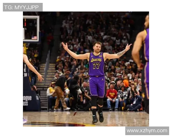 湖人对掘金精彩赛事回放全程回顾与分析让你重温比赛瞬间 湖人对掘金精彩赛事回放全程回顾与分析让你重温比赛瞬间