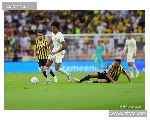 火车头与吉达联合的激烈对决展现足球魅力与团队精神的完美结合 火车头与吉达联合的激烈对决展现足球魅力与团队精神的完美结合